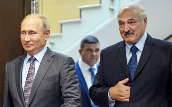 Лукашенко та путін розгортають спільне регіональне угруповання військ