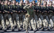 Українські жінки повинні будуть стати на військовий облік