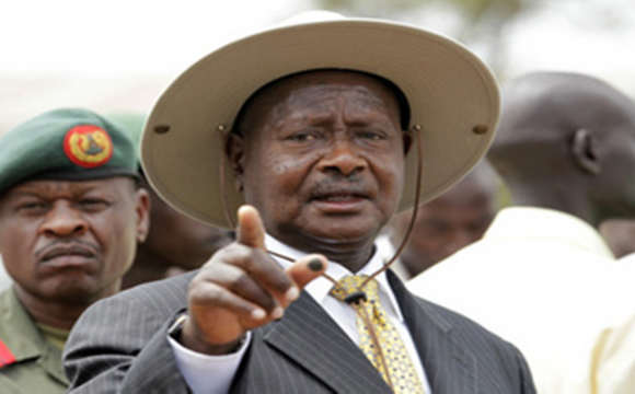 В Уганді на виборах переміг президент, що вже правив 34 роки