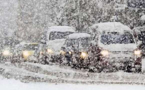 Жителів західної України попереджають про снігопади та хуртовини