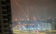 У Києві окупанти знову обстріляли житловий квартал