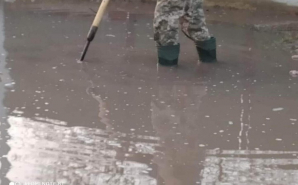 Жителі Шацька скаржаться на затоплення території. ФОТО
