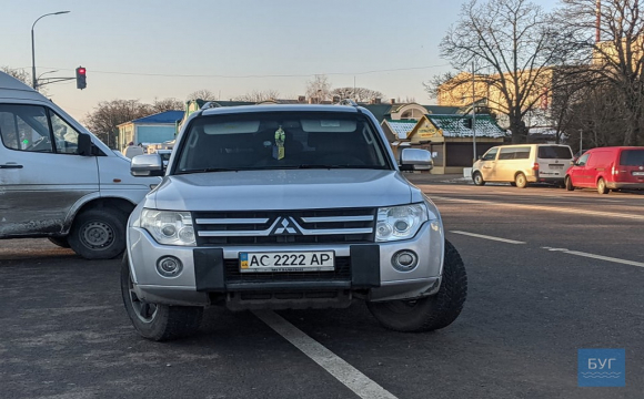 На Волині поліцейські зупинили автівку з п'яним директором ринку