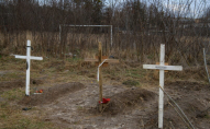 У Київській області майже через рік знайшли нові поховання українців. ФОТО
