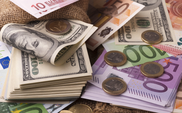 Курс валют в Україні на 7 травня: скільки коштують долар, євро та злотий