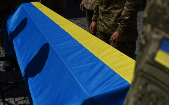 В Україну привезли тіла 79 загиблих військових