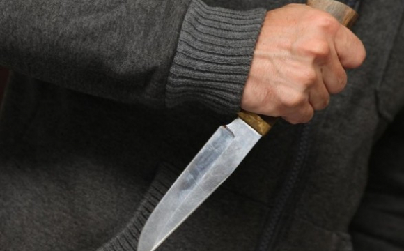 Зарізав кухонним ножем: у Луцьку чоловік вбив свого сусіда