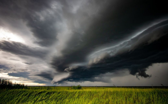 В Україні оголосили штормове попередження. ФОТО