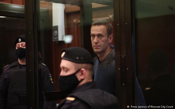 Росія звинуватила Захід в істерії навколо Навального