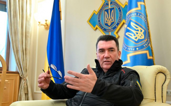 Данілов потролив росію і заявив, що Україна не проти переговорів