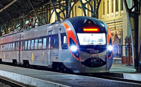 З України до Польщі можна буде доїхати потягом: назвали дату