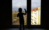 У Польщі 4-річний українець випав з вікна багатоповерхівки