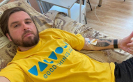 «Хребет пішов відпочивати»: відомий український співак потрапив до лікарні