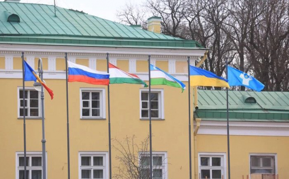 У центрі Санкт-Петербурга підняли український прапор