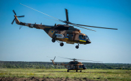 У ДБР озвучили кілька версій падіння двох гелікоптерів, що призвело до загибелі 6 пілотів