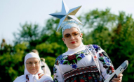 Відомого українського шоумена захейтили через виконання російських пісень