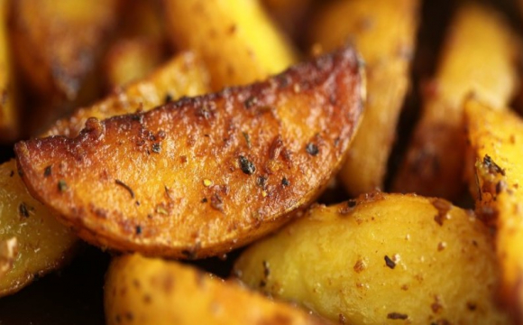 Смак неймовірний: як правильно смажити картоплю