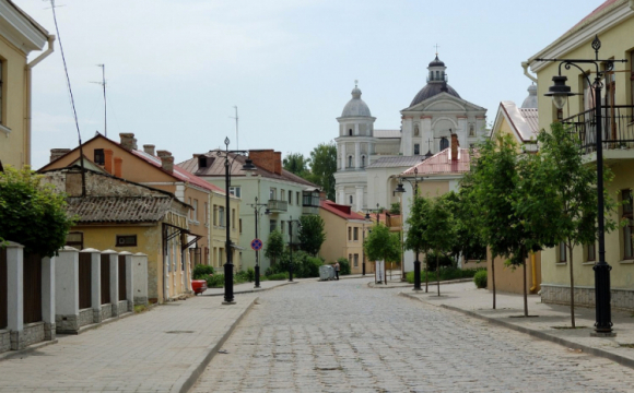 Зупинять рух транспорту у «старому місті» Луцька