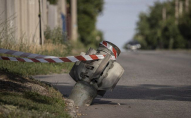 Росіяни обстріляли українське село: є загиблий