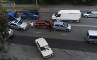Потрійне ДТП у Луцьку: на дорозі утворився затор