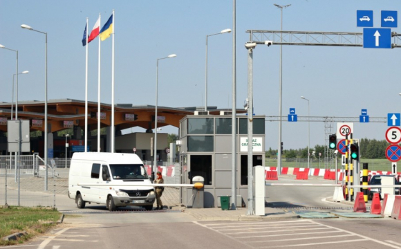 Польща відкриває кордони для українських туристів