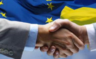 Президентка Єврокомісії пообіцяла скоротити терміни вступу України в ЄС