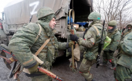 Росіяни перекидають свої війська із Донбасу: названо три напрямки