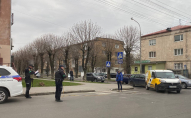 У Луцьку трапилася ДТП:  зіткнулись два автомобілі. ФОТО