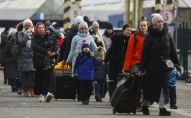 Одна з країн ЄС хоче змінити умови виплат для українських біженців