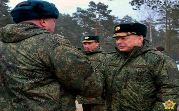 До Білорусі приїхав Головнокомандувач сухопутних військ російської армії