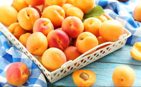 Сонце-фрукт: корисні властивості абрикосів