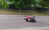 На Волині мотоцикліст врізався у мінівен: травми дуже тяжкі. ФОТО