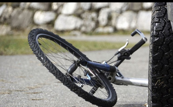 Моторошна аварія на Волині: водій «‎Мерседеса» збив 46-річну велосипедистку