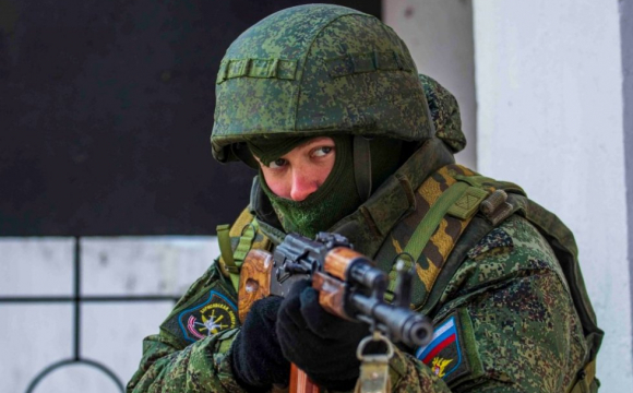 У десяти населених пунктах білорусі є війська рф: чим це загрожує для України