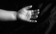 У власному будинку жінка на шостому місяці народила мертву дитину