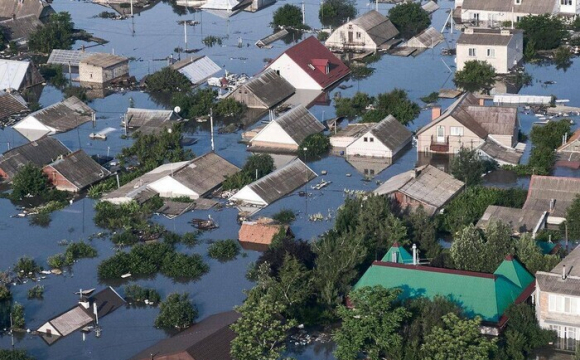 Росіяни  дозволяють евакуацію із затоплених сіл лише жителям із паспортами рф
