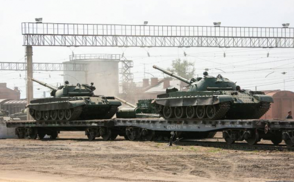 Росія перекидає озброєння у прикордонні з Україною області білорусі