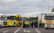 Польські фермери тимчасово розблокують рух через один із пунктів пропуску