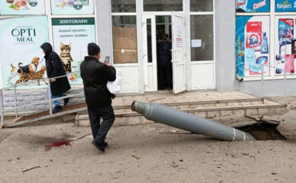 Окупанти обстріляли пункт видачі гуманітарної допомоги у Харкові: загинуло 6 людей