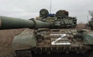 Окупанти прикопали танк, але українські захисники знайшли його. ВІДЕО
