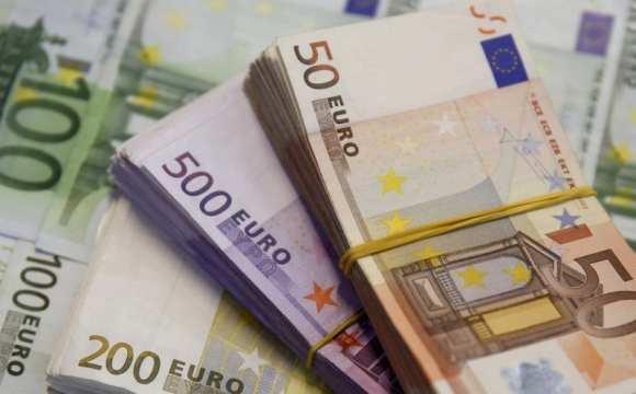 18-річний банкір викрав з рахунку понад 200 тисяч євро