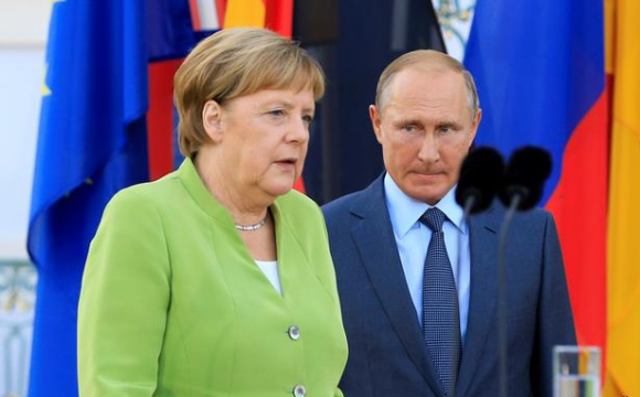 Чому Ангела Меркель хоче зустрітися з Путіним