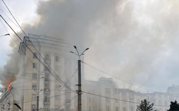 РФ масовано вдарила ракетами по Дніпру: що відомо про загиблих та постраждалих