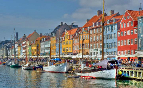Данія через COVID-19 ввела обмеження на в'їзд з усіх країн світу