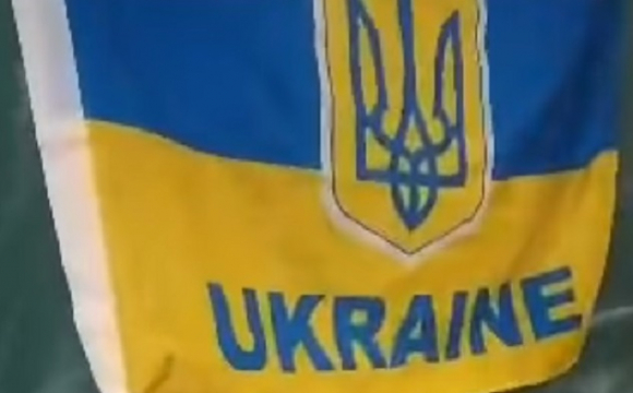 У луцькій школі старшокласник знущався з прапора України. ВІДЕО