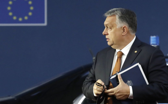 Президент Угорщини «знайшов» винних у нападі росії на Україну
