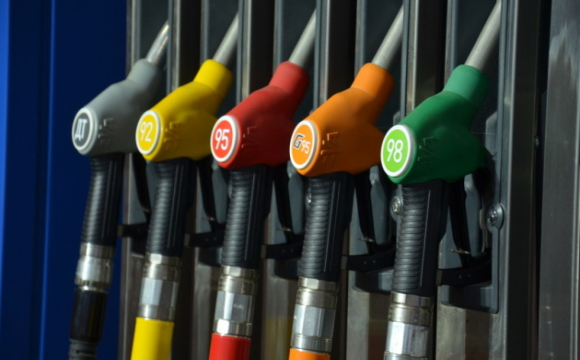 Ціни на бензин: що нам робити