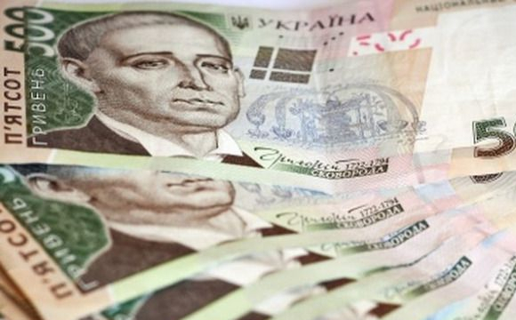Українцям будуть виплачувати по 900 гривень