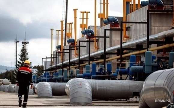 Газові сховища України заповнені наполовину