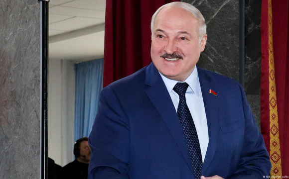 Лукашенко назвав «пацанами» та «дрібнотою» лідерів двох країн: про кого мова